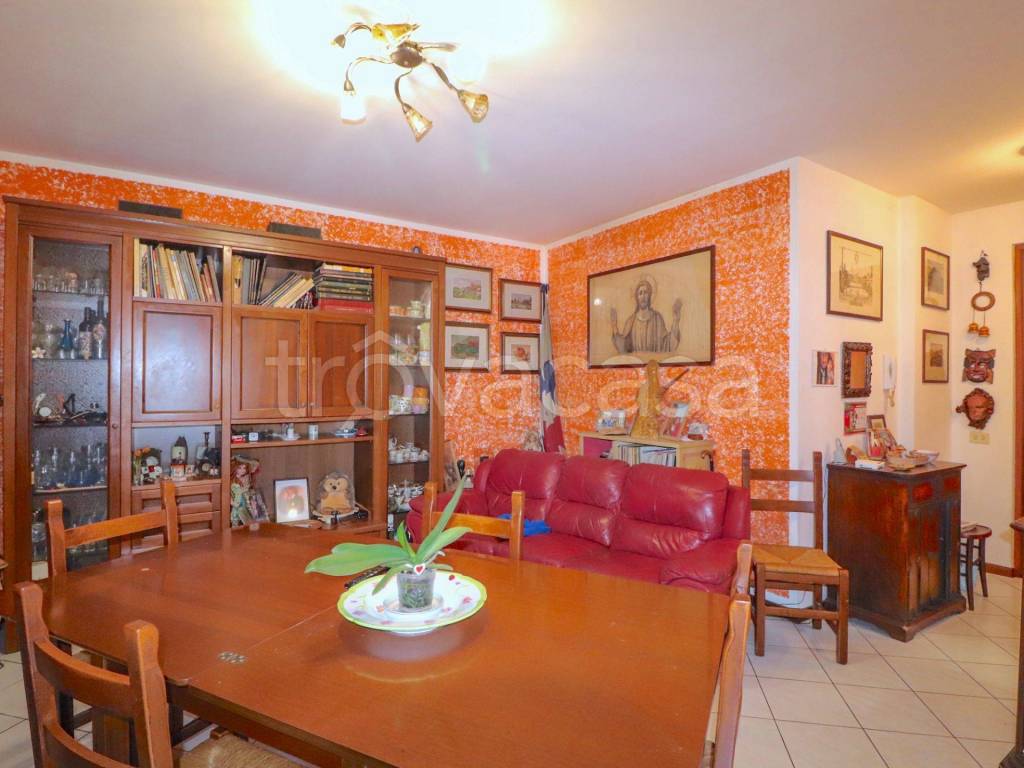 immagine annuncio 1 di 14