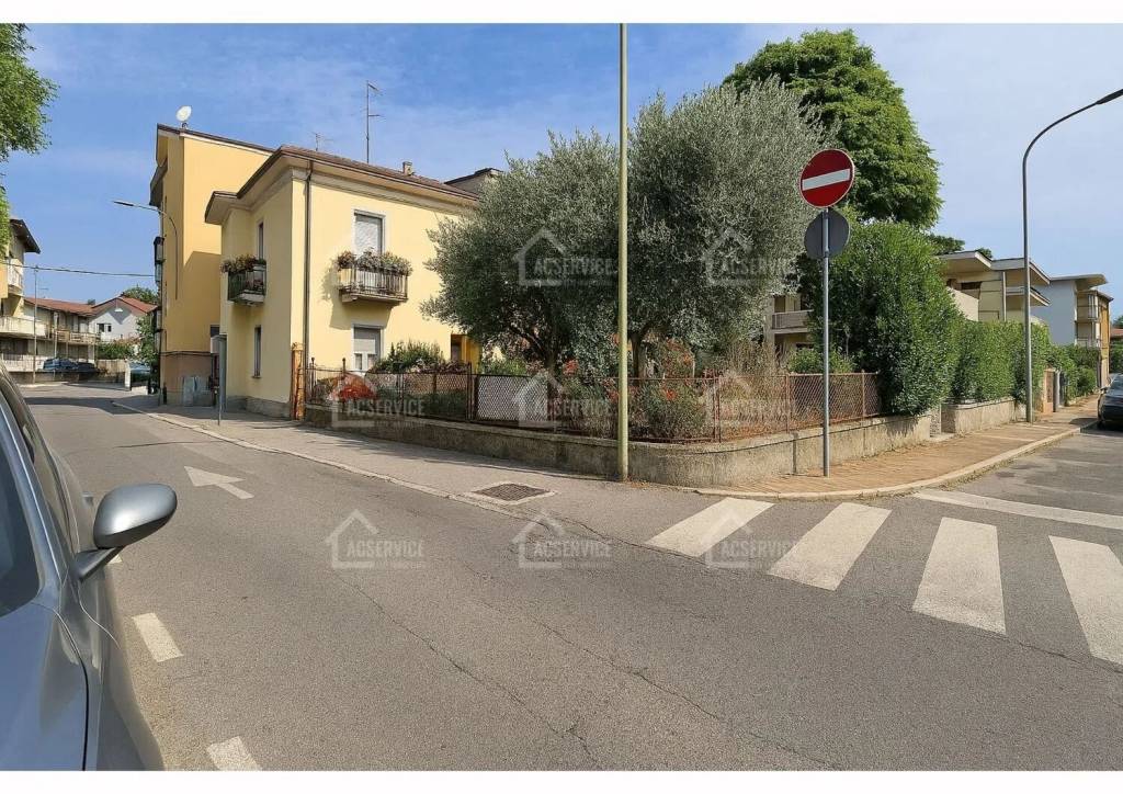 immagine annuncio 1 di 4