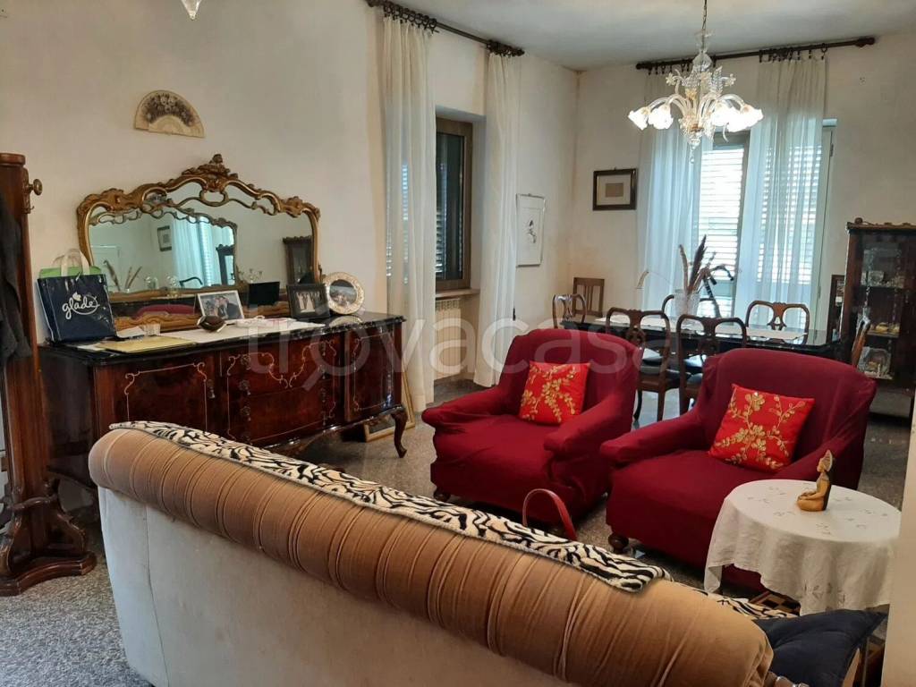 immagine annuncio 2 di 12