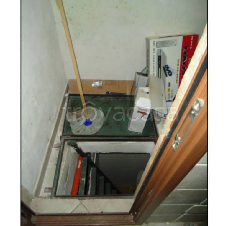 immagine annuncio 11 di 12