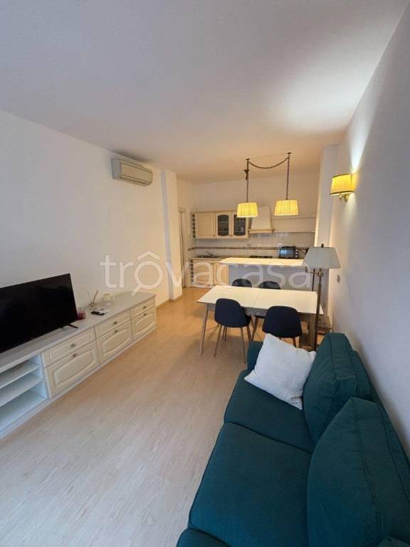 immagine annuncio 1 di 9