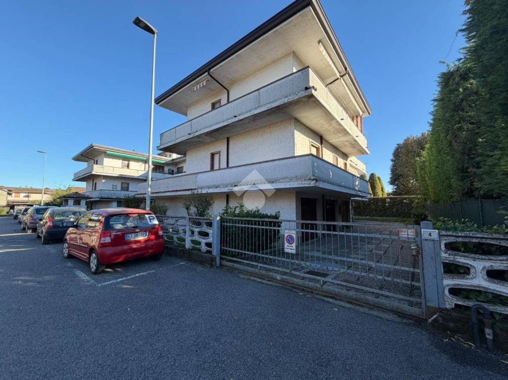 immagine annuncio 11 di 12