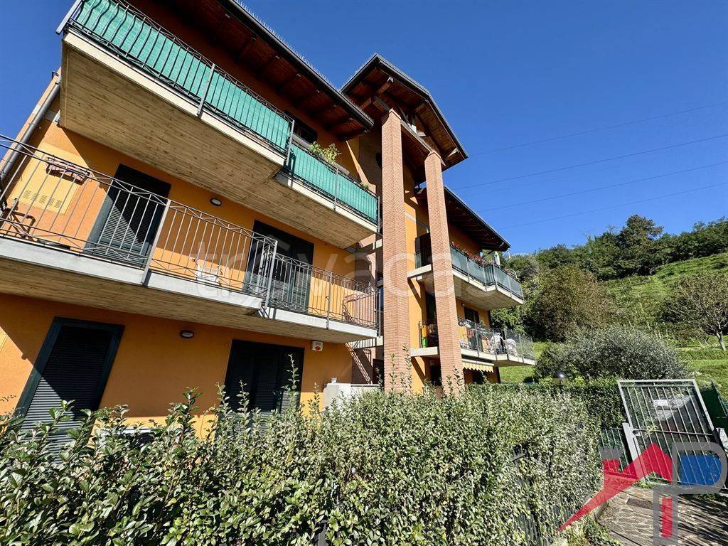 appartamento in vendita a Pontida