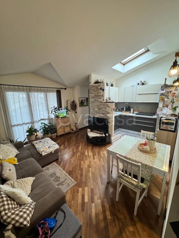 immagine annuncio 2 di 14