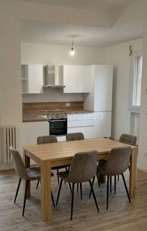 immagine annuncio 2 di 8