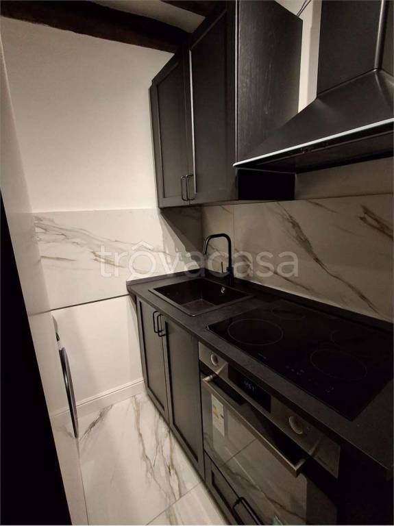 immagine annuncio 4 di 8