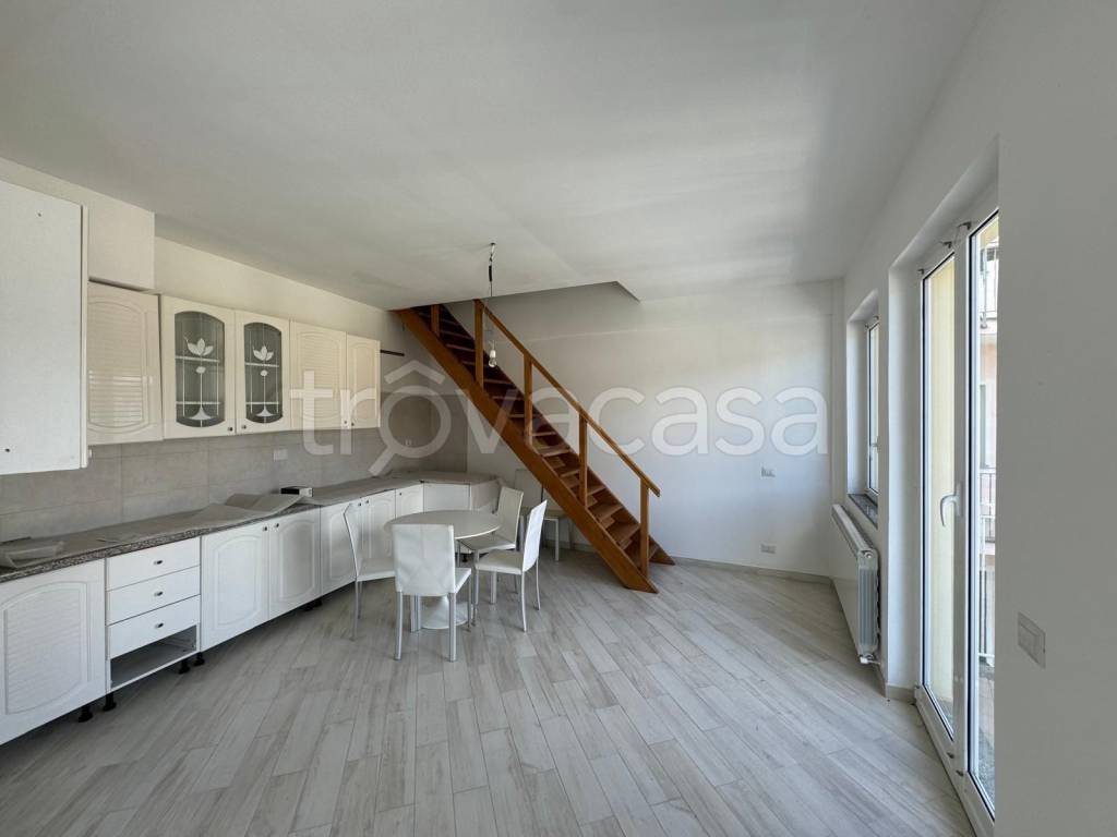 immagine annuncio 1 di 14