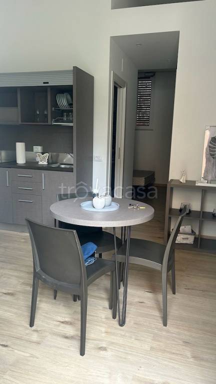 immagine annuncio 1 di 8