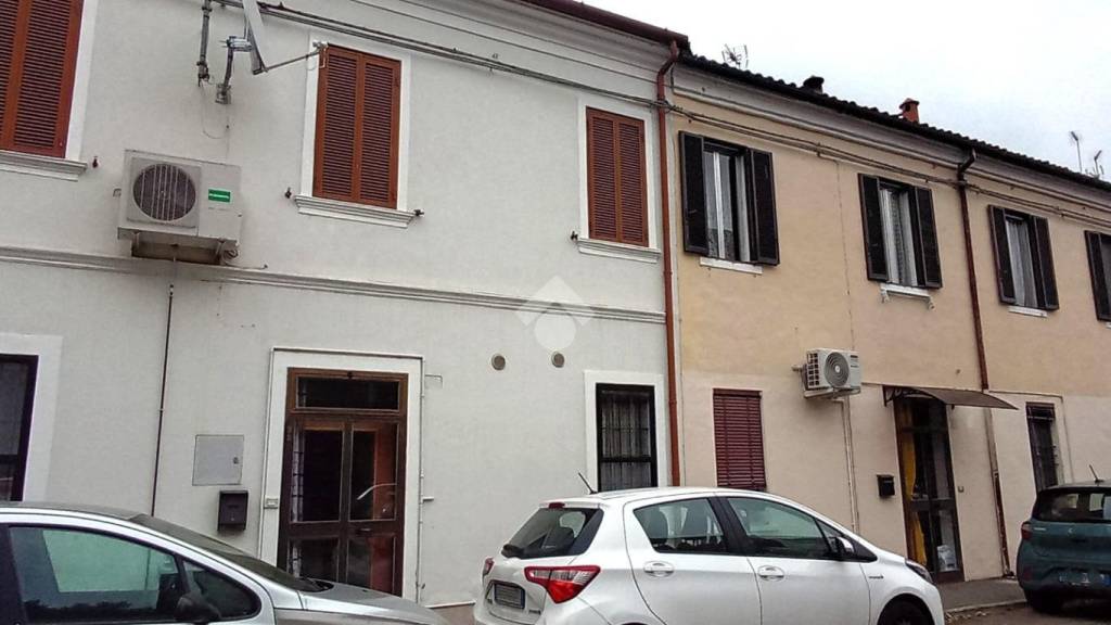 immagine annuncio 1 di 8