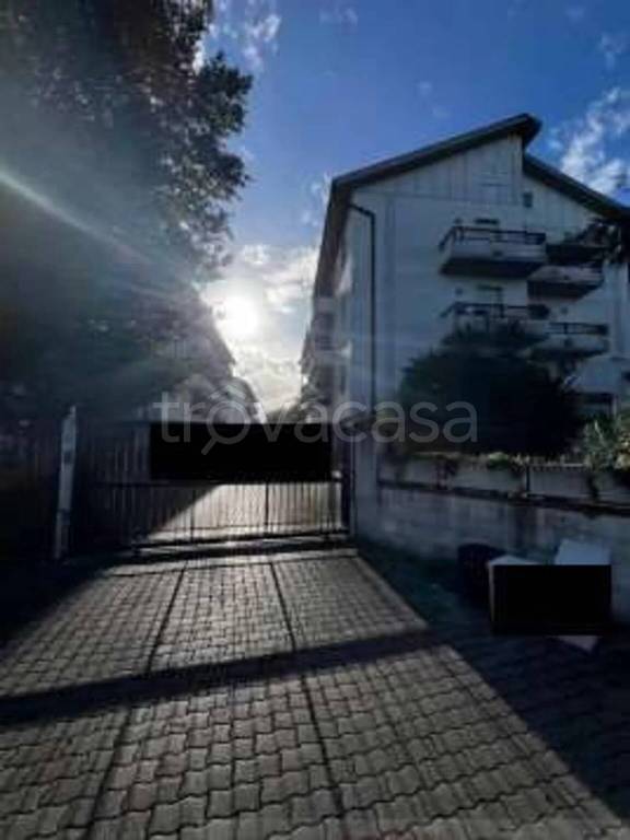 immagine annuncio 2 di 4