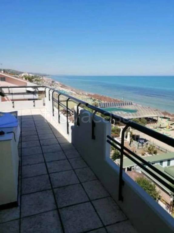 immagine annuncio 2 di 8