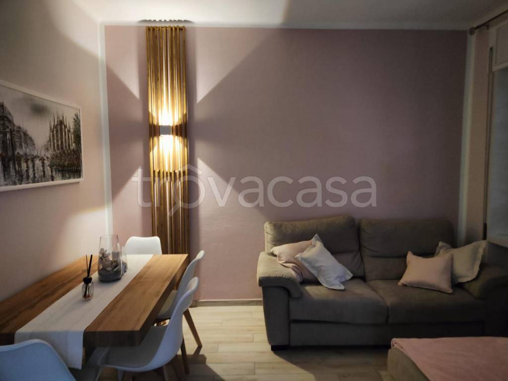 immagine annuncio 1 di 12