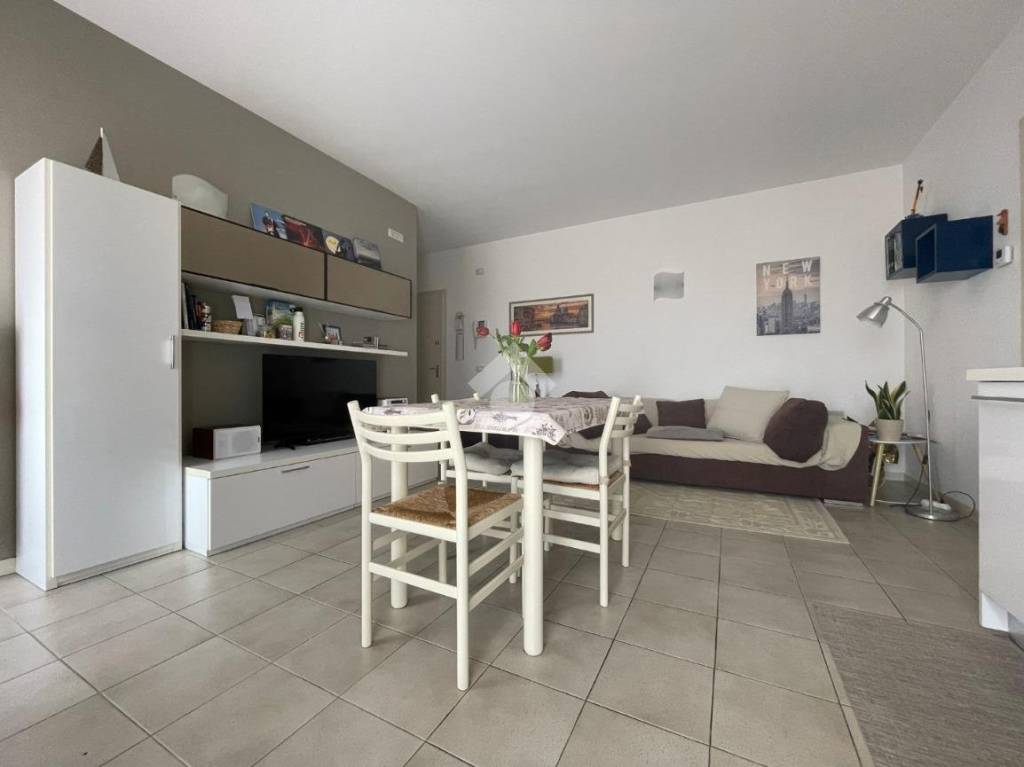 immagine annuncio 2 di 12