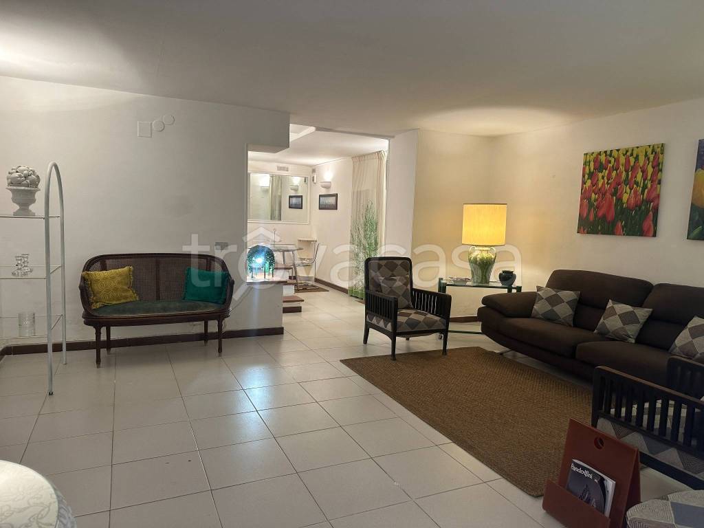 immagine annuncio 2 di 12