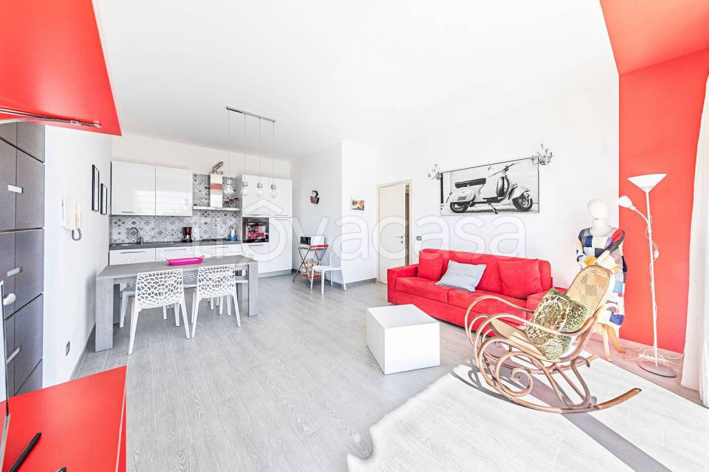 immagine annuncio 1 di 15