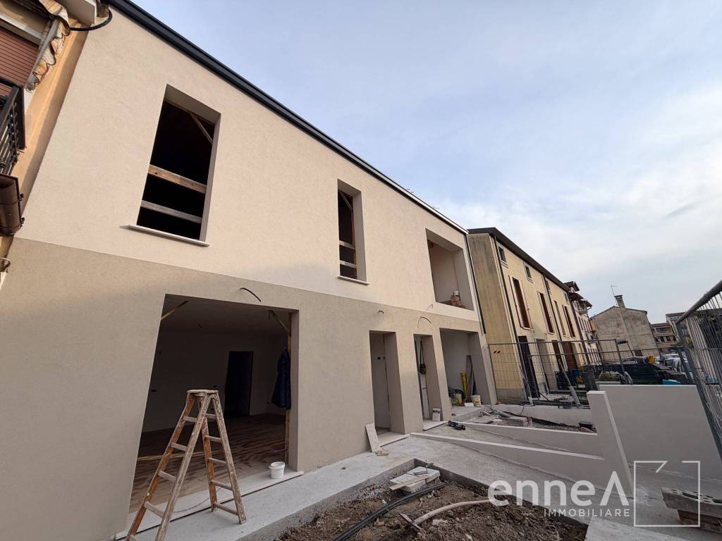 immagine annuncio 1 di 14