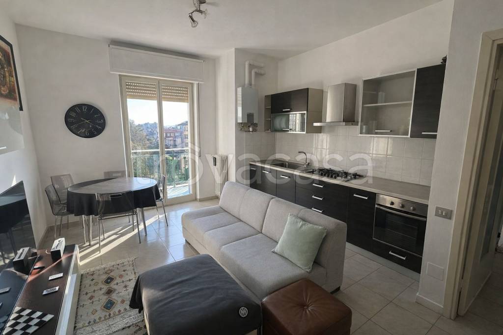 immagine annuncio 1 di 6