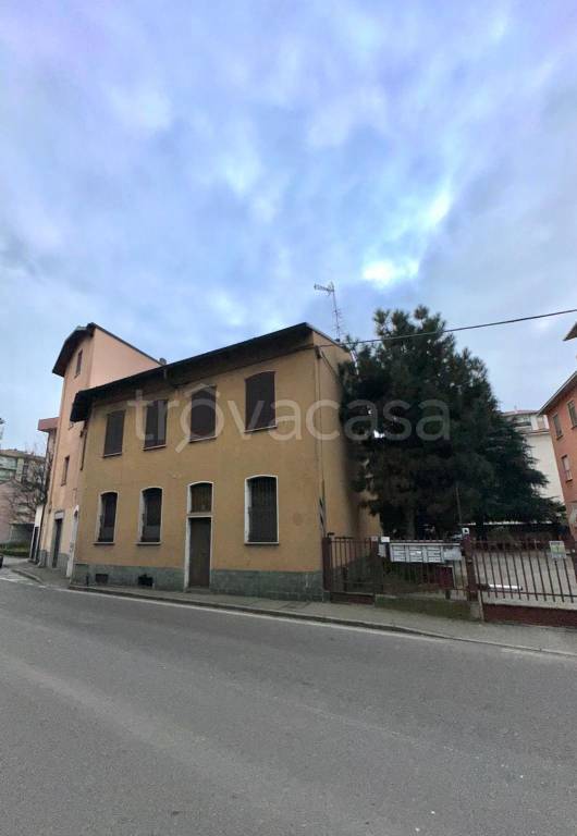 immagine annuncio 1 di 8