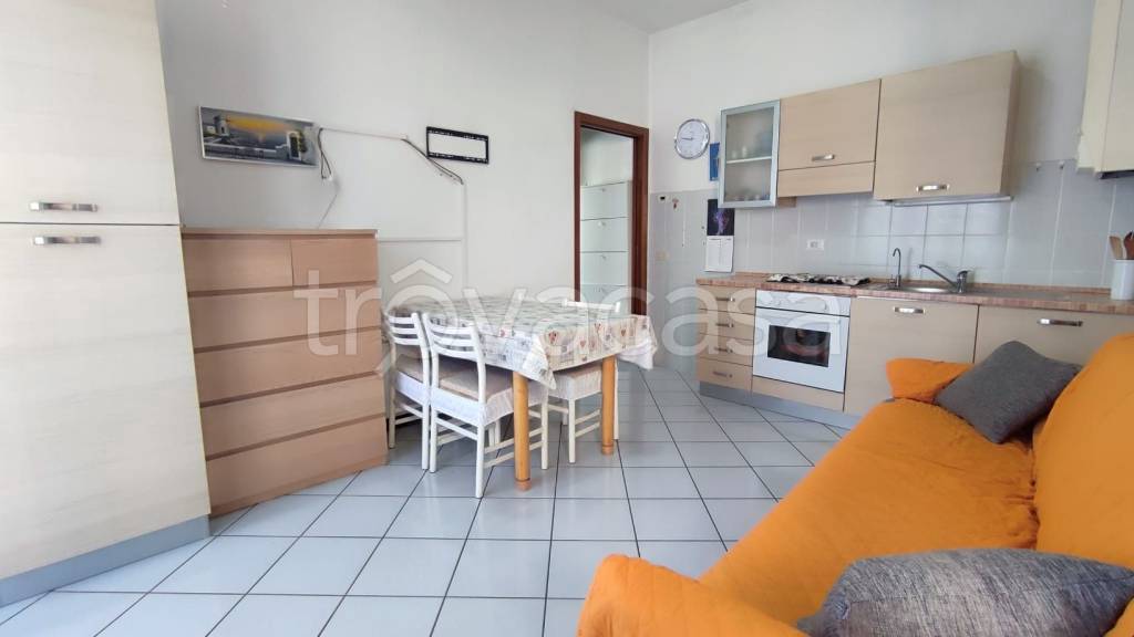 immagine annuncio 1 di 13