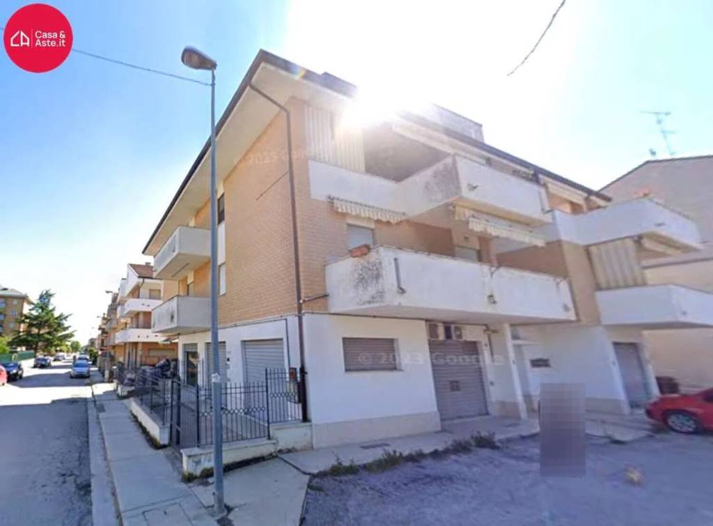 immagine annuncio 1 di 14