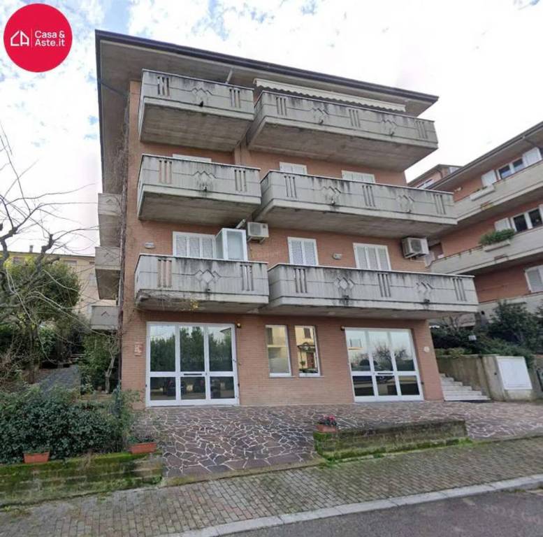 immagine annuncio 2 di 12