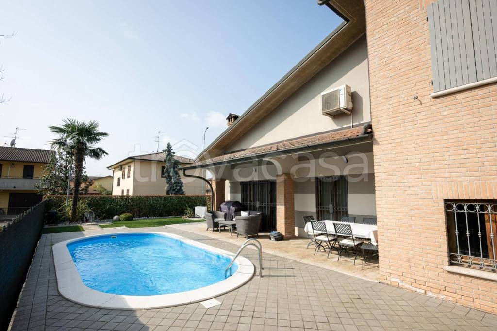 immagine annuncio 1 di 15