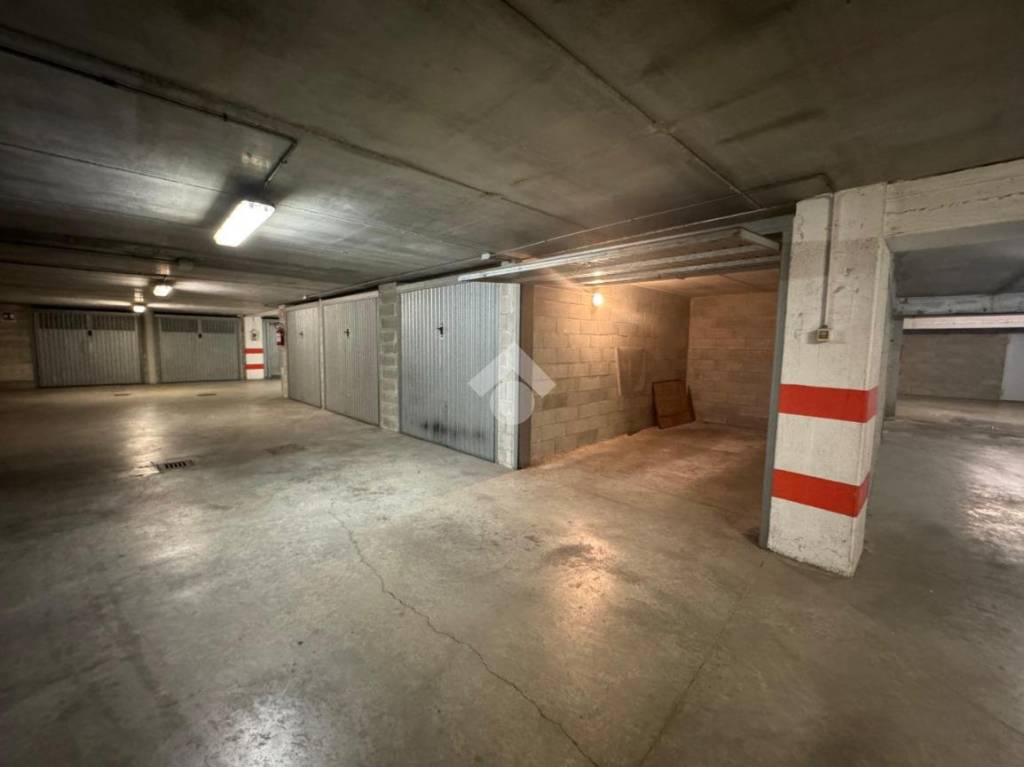 immagine annuncio 2 di 4