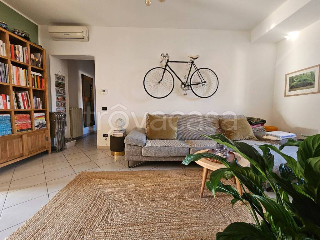 immagine annuncio 1 di 12