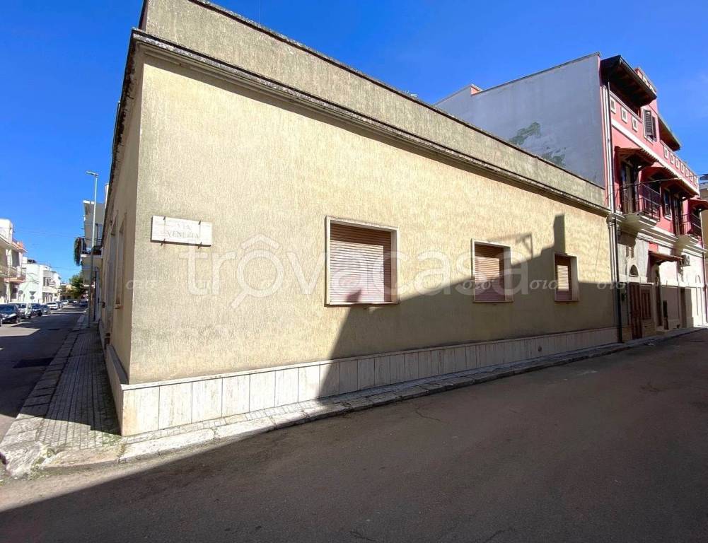 immagine annuncio 1 di 8