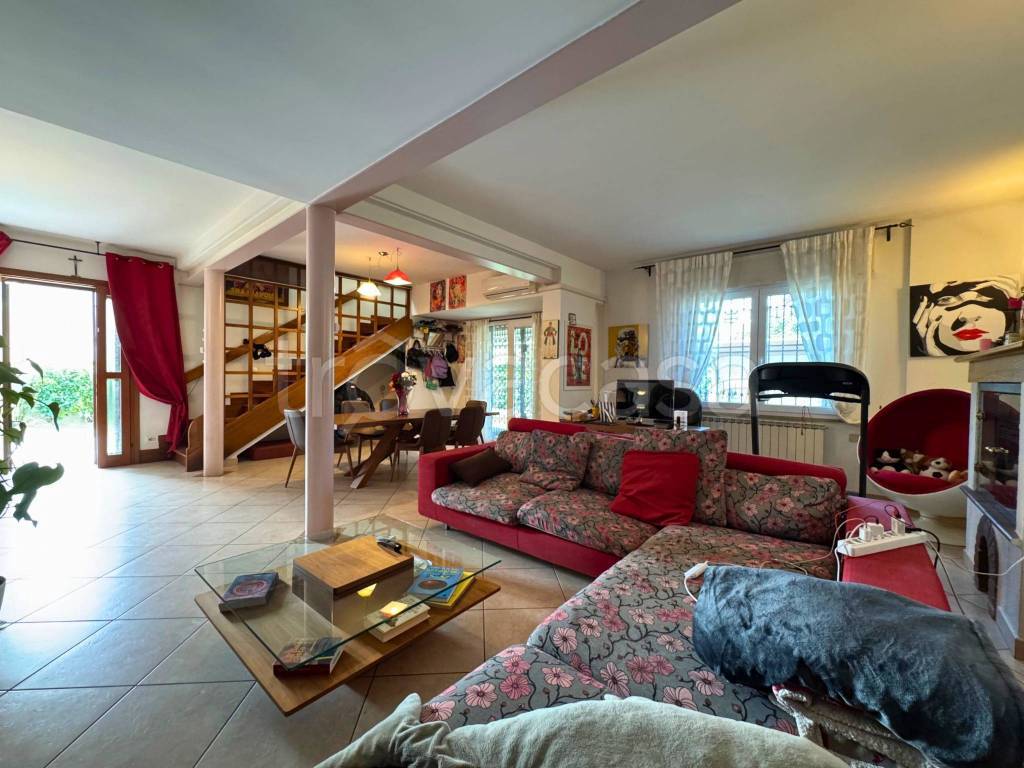 immagine annuncio 1 di 15