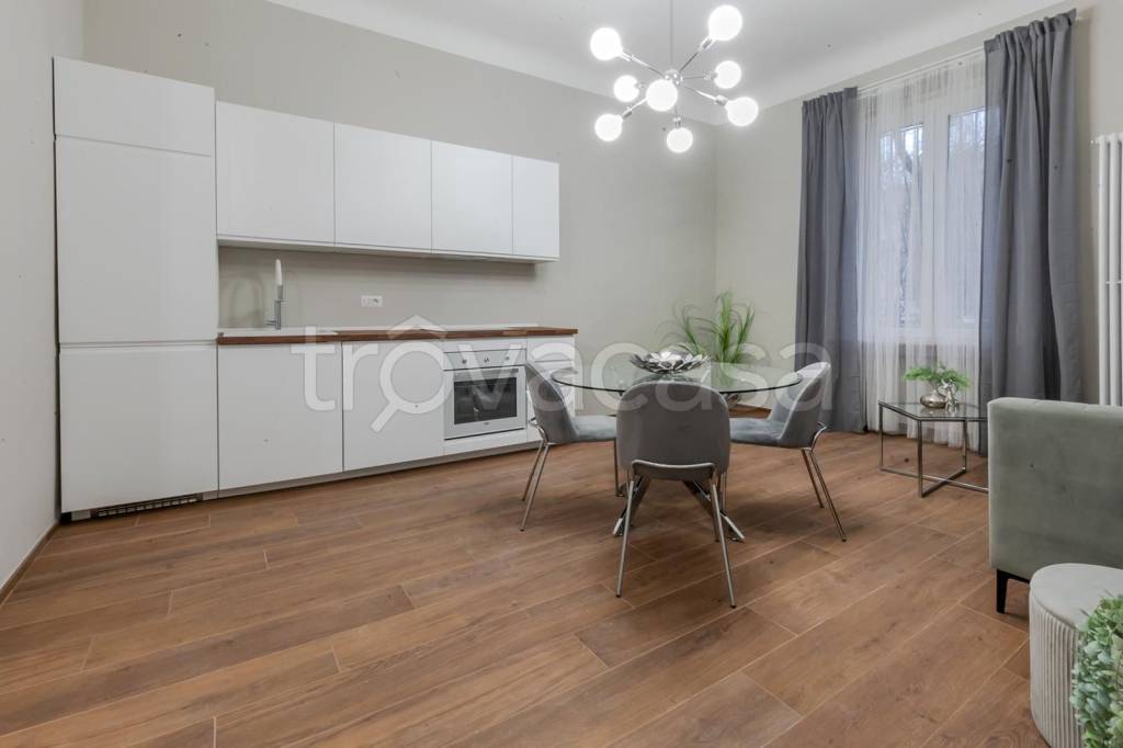 immagine annuncio 1 di 13