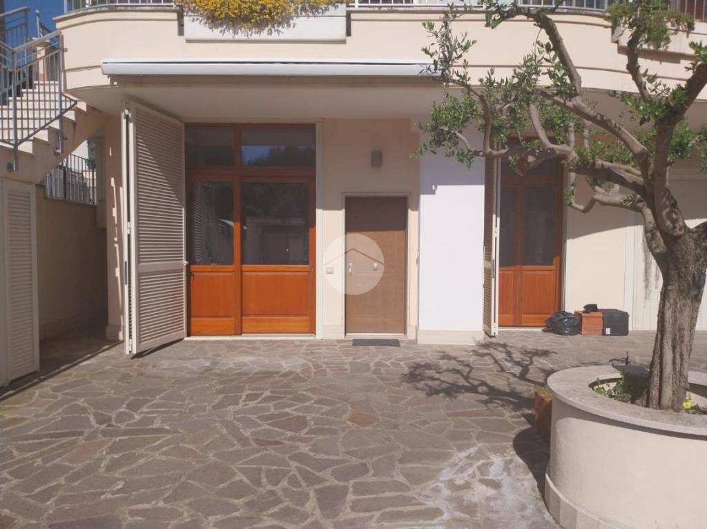 immagine annuncio 1 di 6