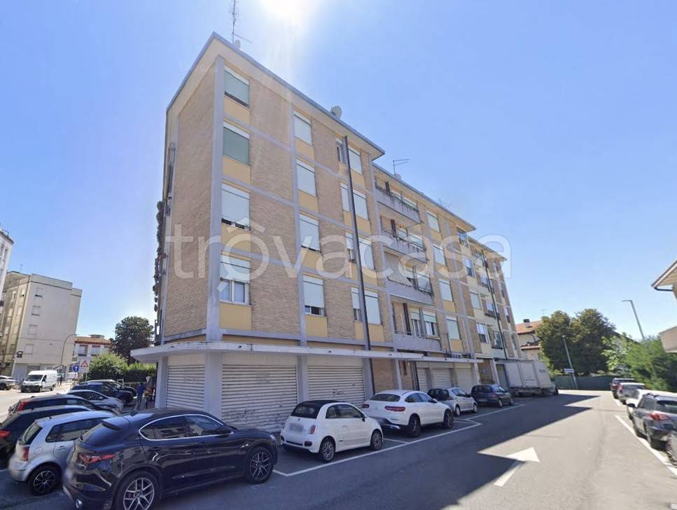 immagine annuncio 1 di 13