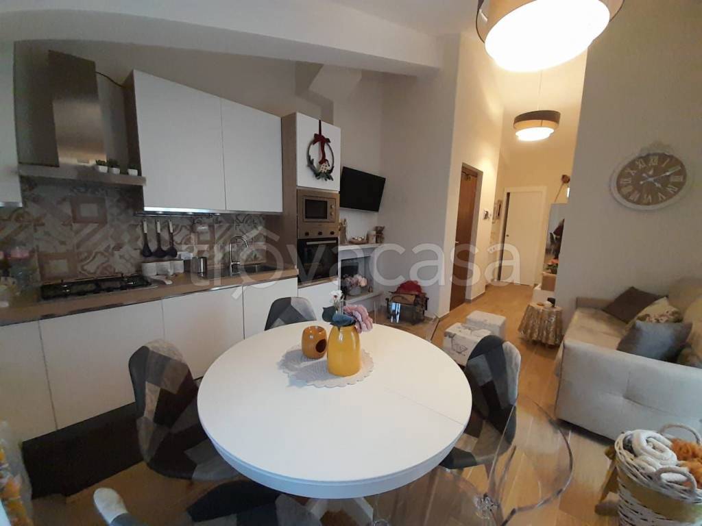 immagine annuncio 1 di 12