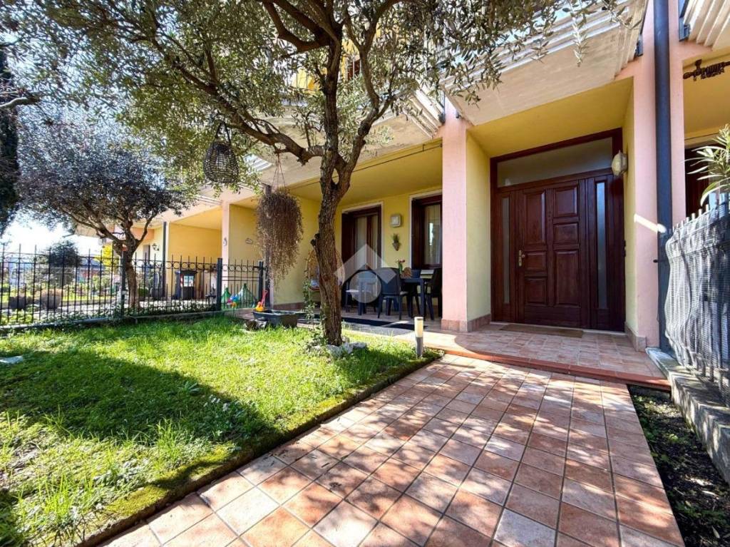 immagine annuncio 1 di 15