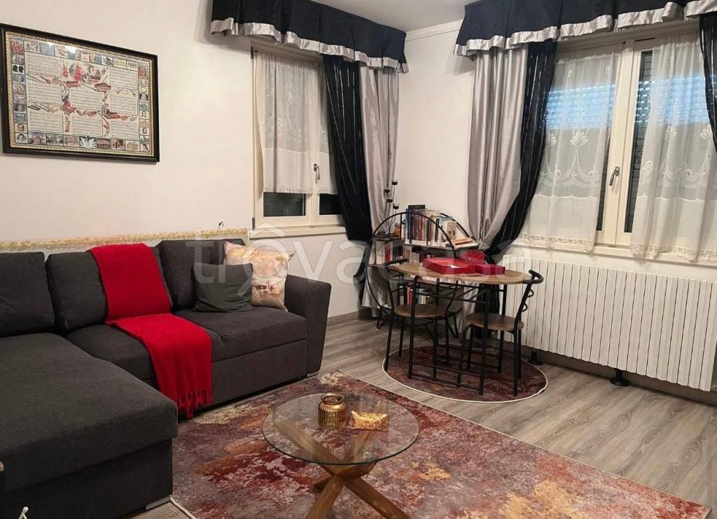 immagine annuncio 11 di 12