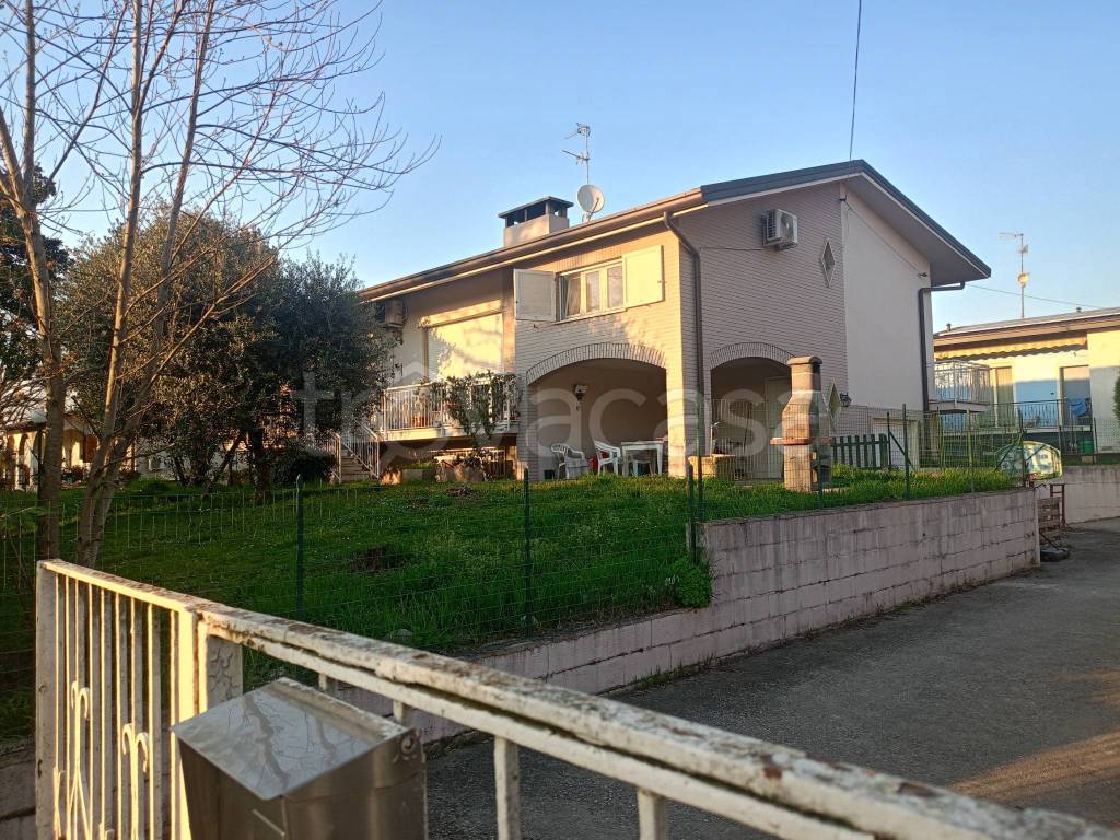 immagine annuncio 2 di 13