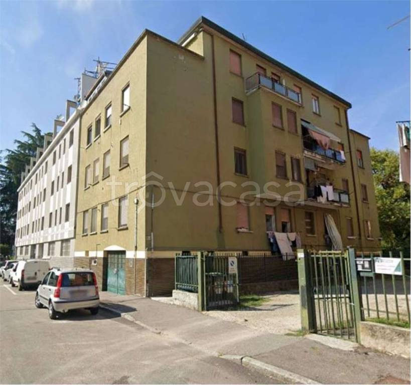 immagine annuncio 1 di 14