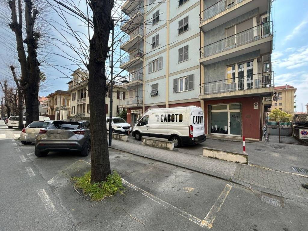 immagine annuncio 11 di 12