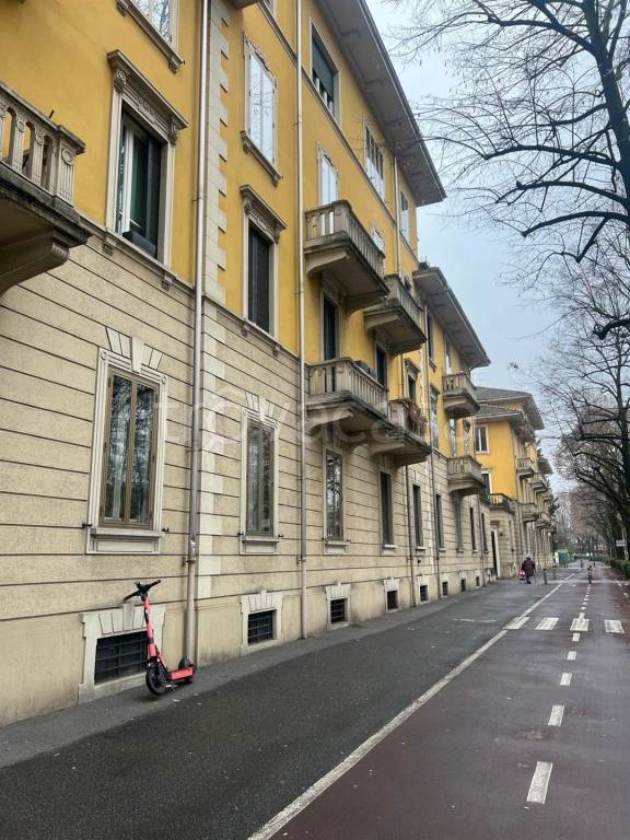 immagine annuncio 1 di 9