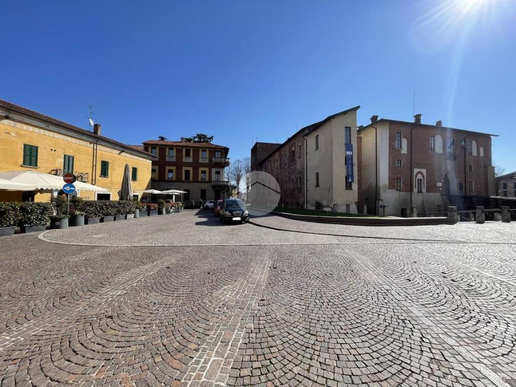 immagine annuncio 1 di 15