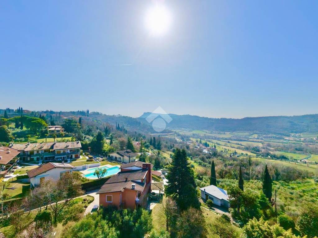 immagine annuncio 1 di 14