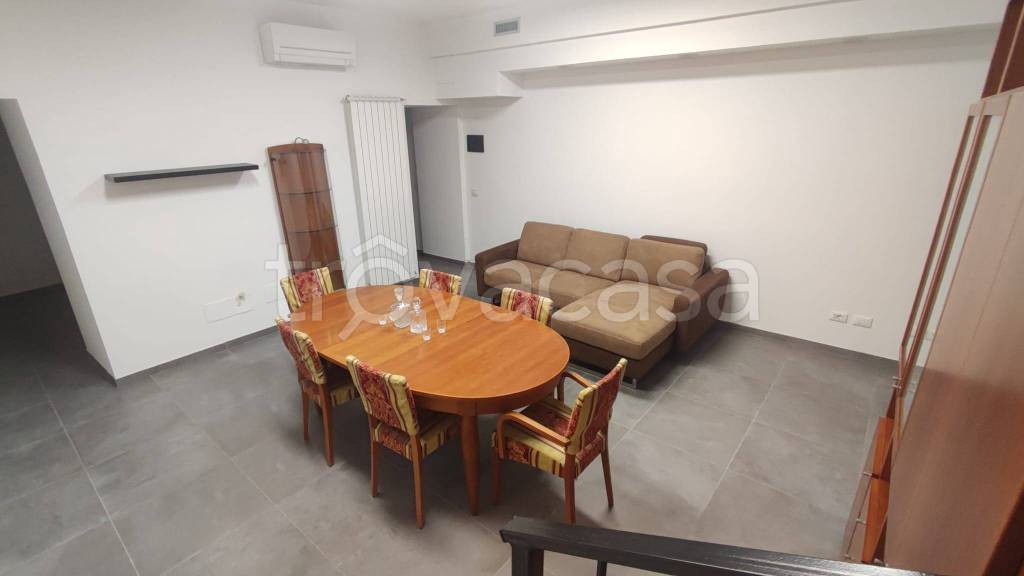 immagine annuncio 8 di 12