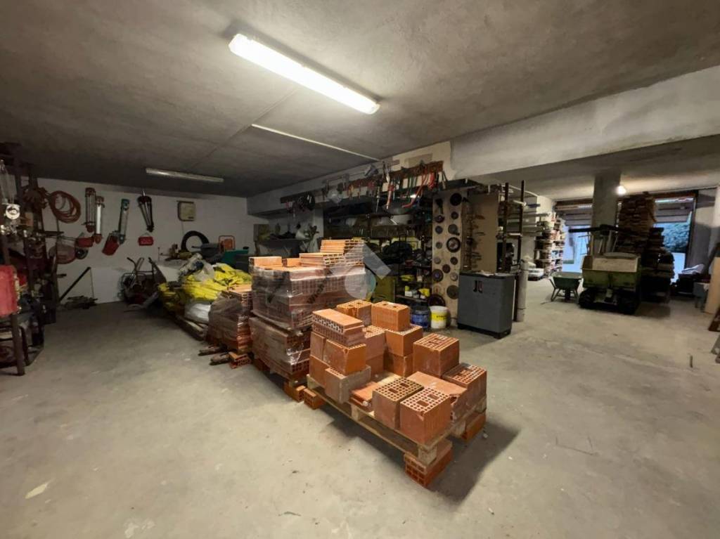 immagine annuncio 1 di 9