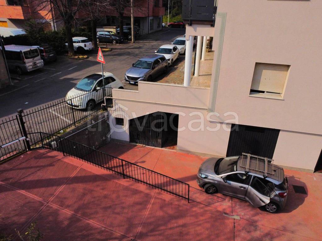 immagine annuncio 1 di 9