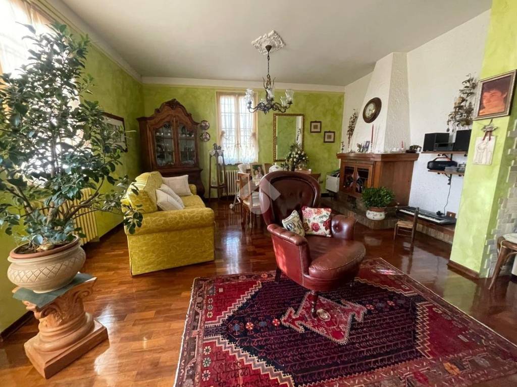 immagine annuncio 1 di 15