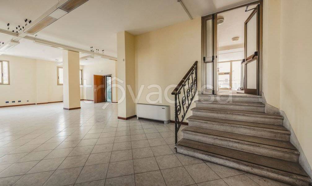 immagine annuncio 5 di 8