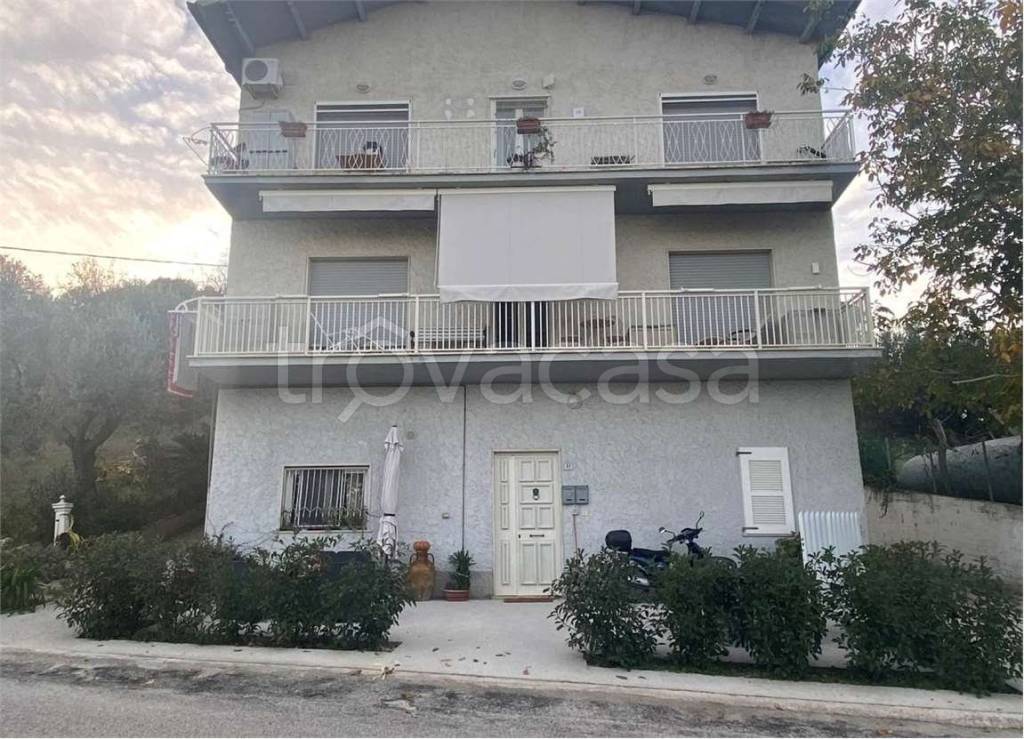 immagine annuncio 1 di 14