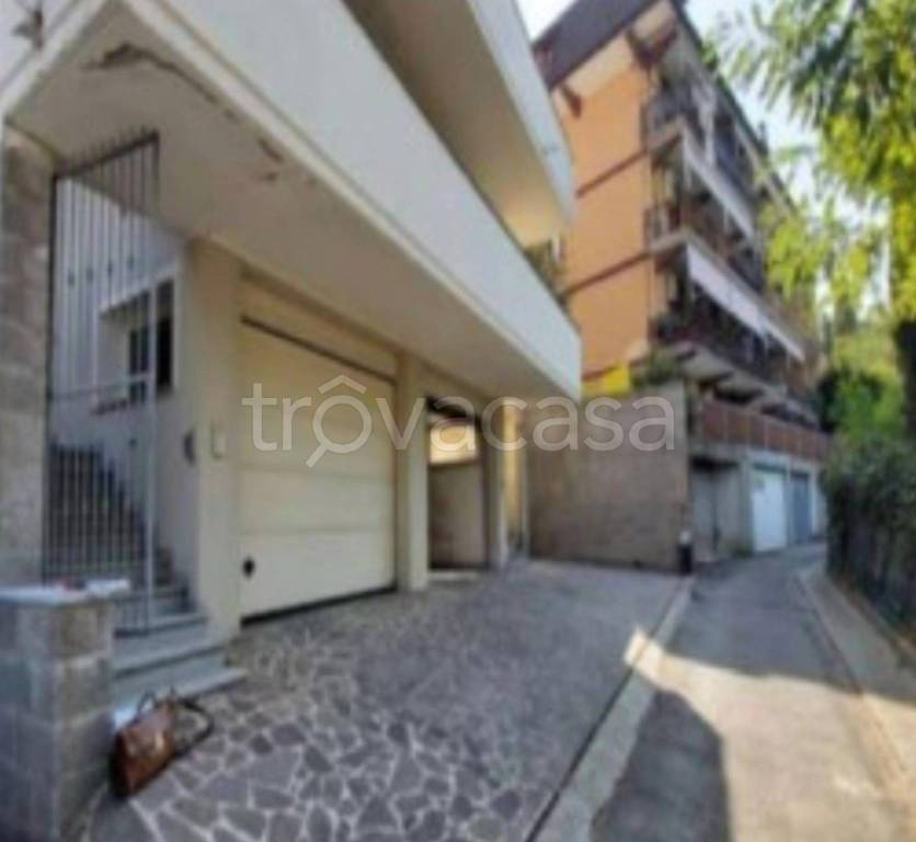 immagine annuncio 1 di 12