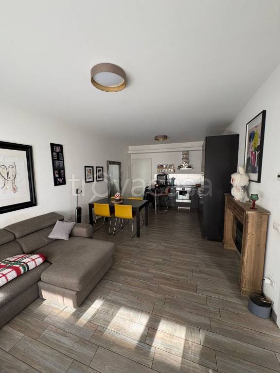 immagine annuncio 1 di 14